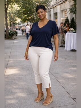 Misook White  Crop Knit Leg Pants •  XL